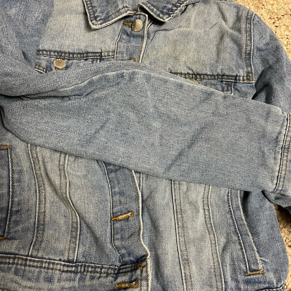 Jean jacket - Picture 2 of 5